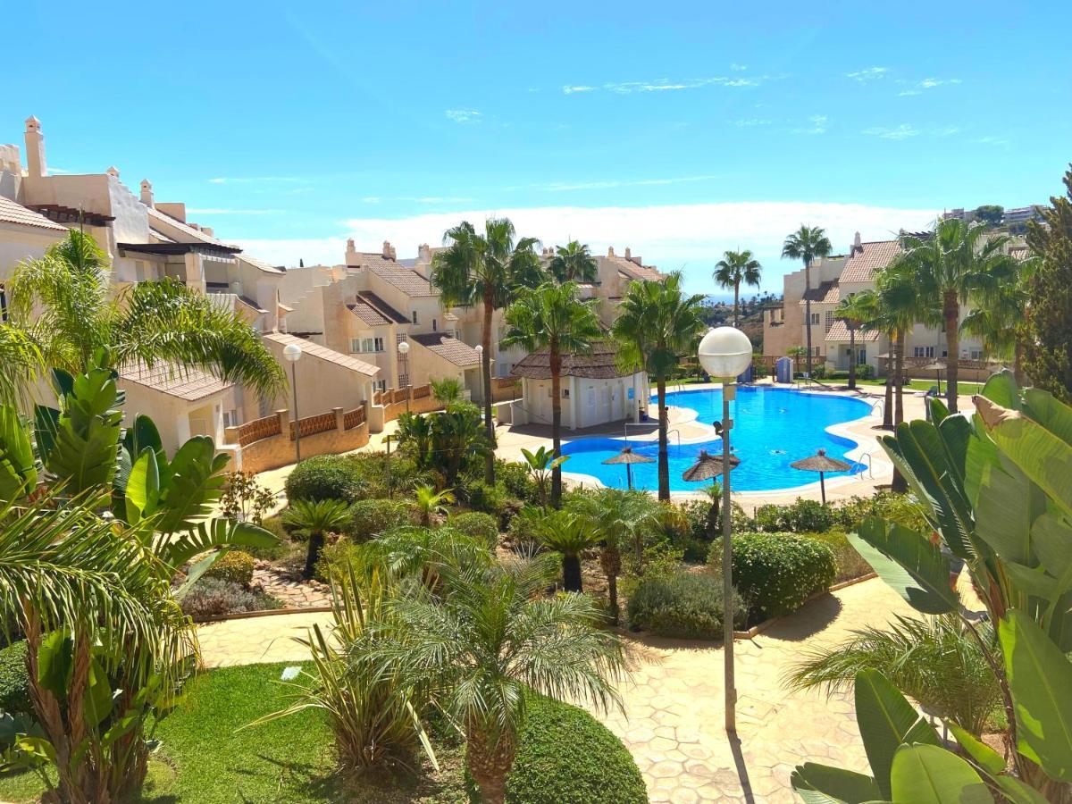 Beautiful Apartment With Pools, Playground And Paddle Tennis - Family Friendly And Near Vithas Hospital - Free Parking In Garage Benalmádena Dış mekan fotoğraf