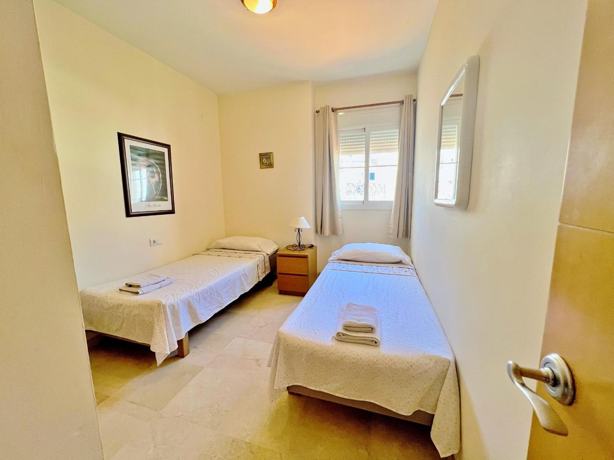 Beautiful Apartment With Pools, Playground And Paddle Tennis - Family Friendly And Near Vithas Hospital - Free Parking In Garage Benalmádena Dış mekan fotoğraf